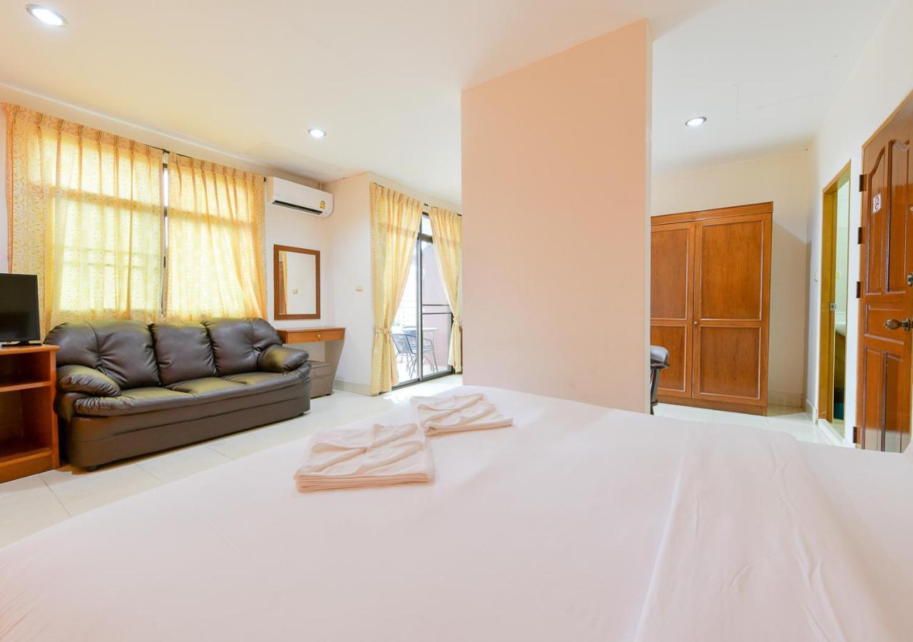Sun & Beach Pattaya Exterior foto
